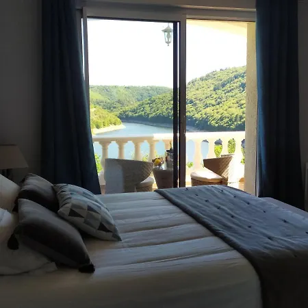 Guest house Ma Au Bord De L'eau