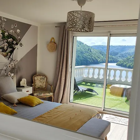 Guest house Ma Au Bord De L'eau Miremont (Puy-de-Dome)